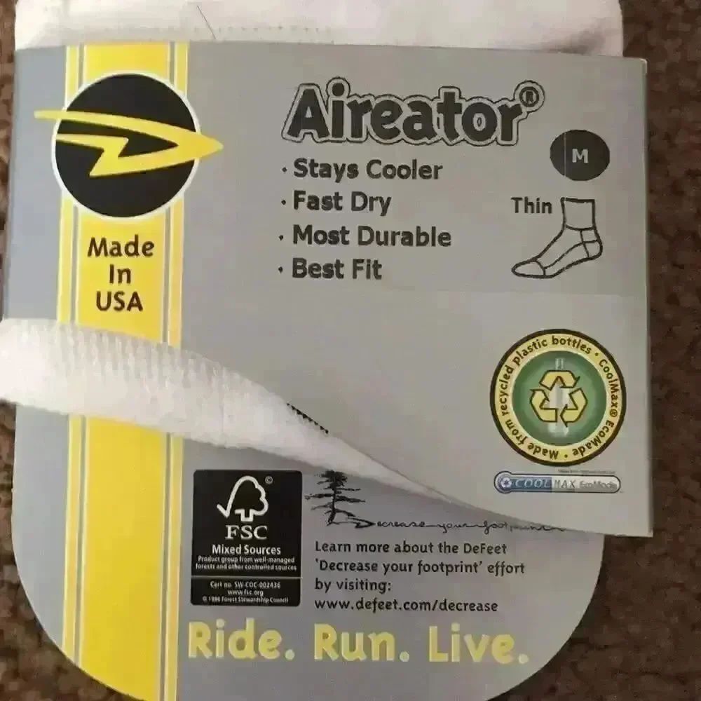 DeFeet Aireator socks NWT - Picture 2 of 3